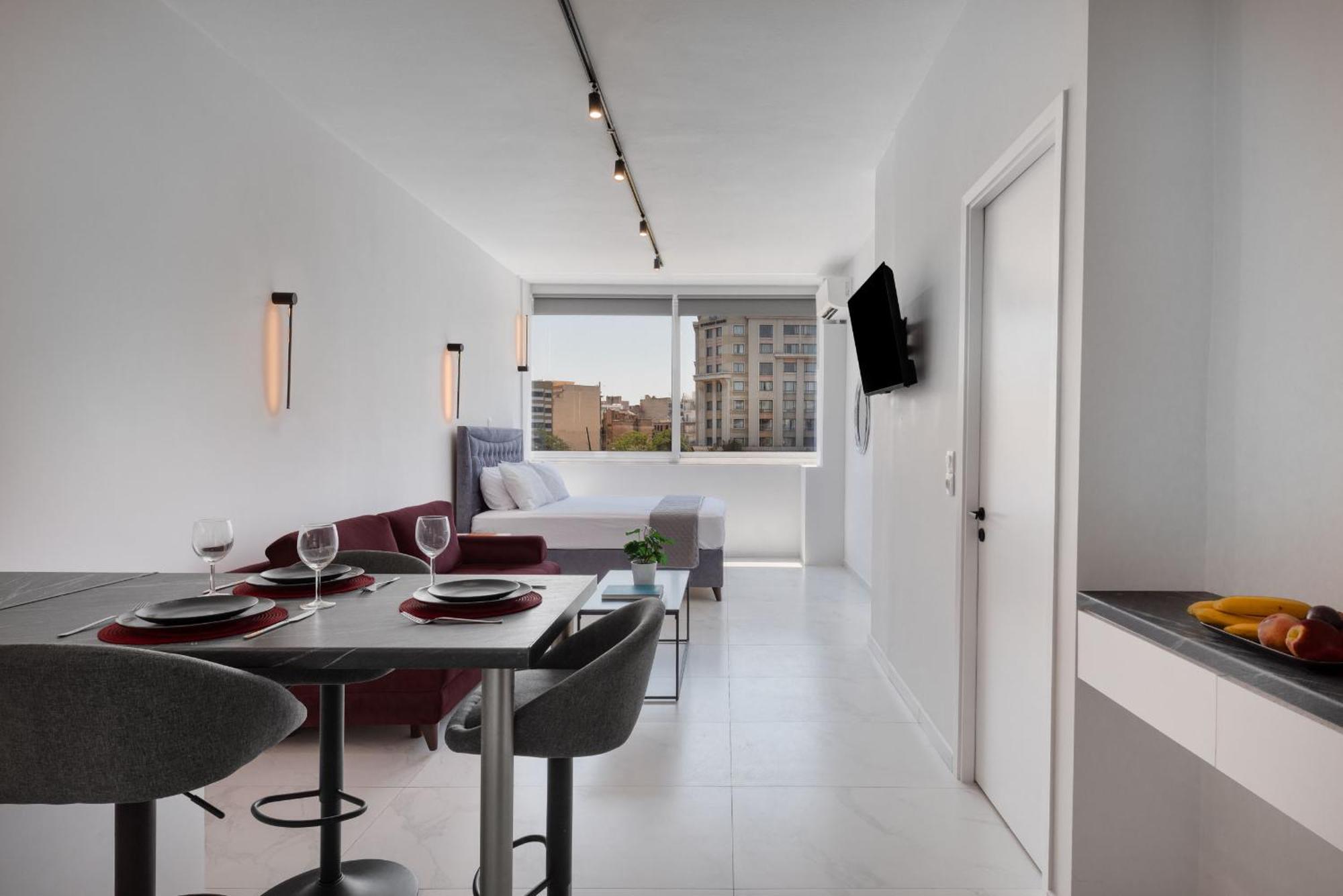 Apartment 1 *